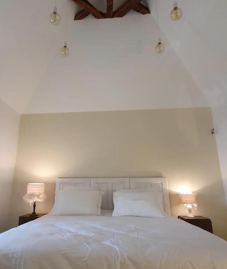 Les Pierres Lotoises - Chambre Dhotes Le Pigeonnier Reilhaguet エクステリア 写真